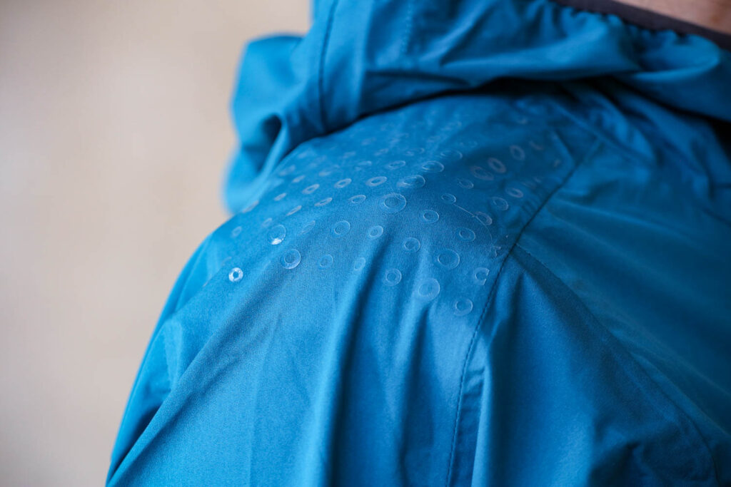 Findra Stroma Technical Jacket – shoulder detail.jpg
