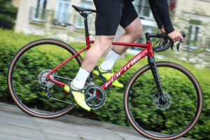 Forme Moynash 1 riding-3.jpg