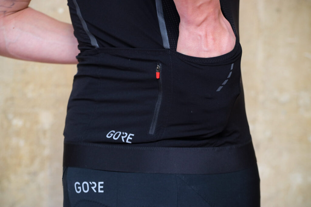 Gore C7 Race Jersey – pocket.jpg