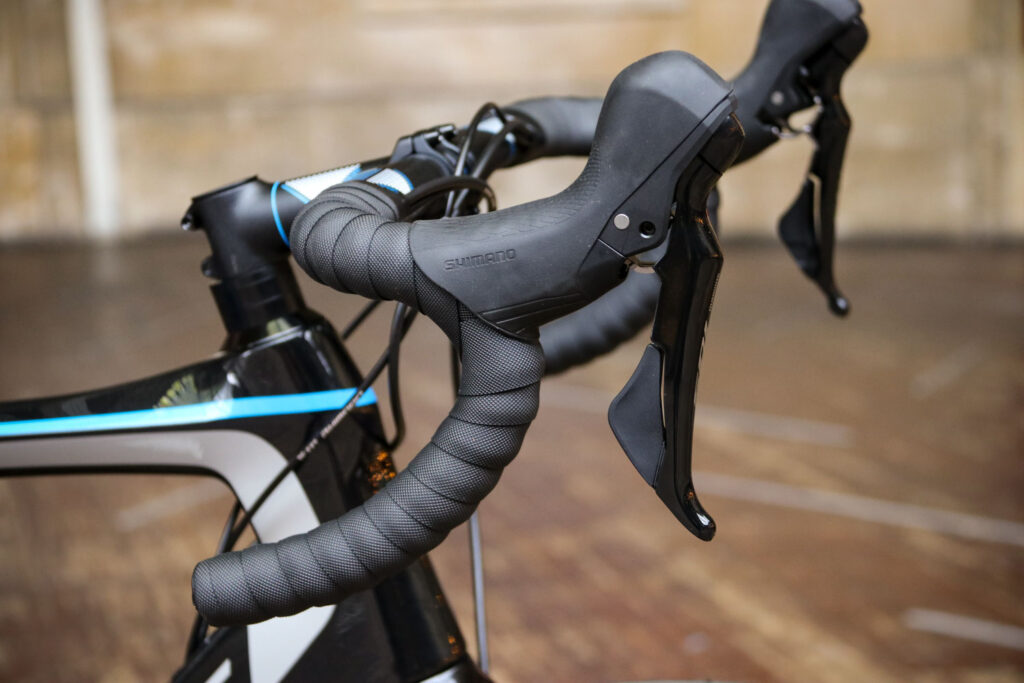 Merida Reacto Disc 4000 – bar and shifter.jpg