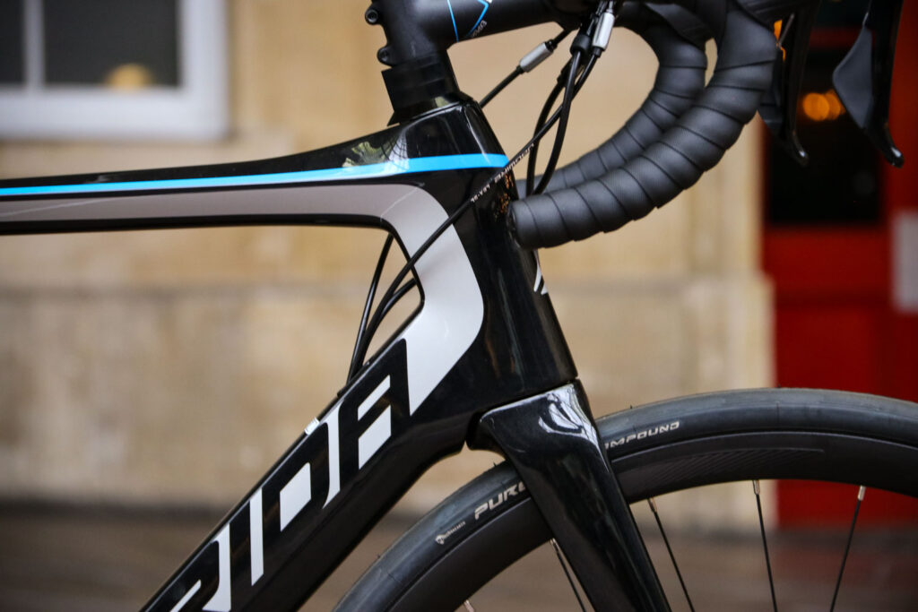 Merida Reacto Disc 4000 – head tube.jpg