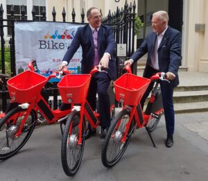 Michael Ellis MP and Paul Tuohy, Cycling UK