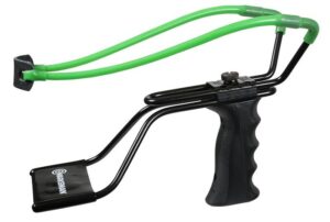 Paintball slingshot