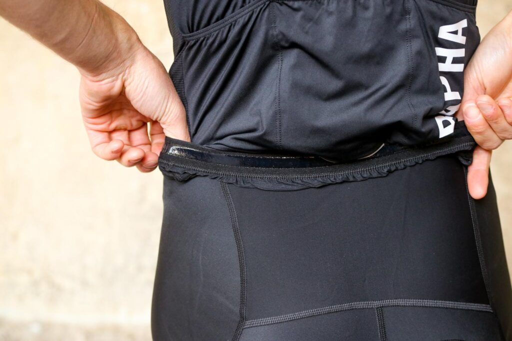 Rapha Pro Team Training Jersey – gripper.jpg