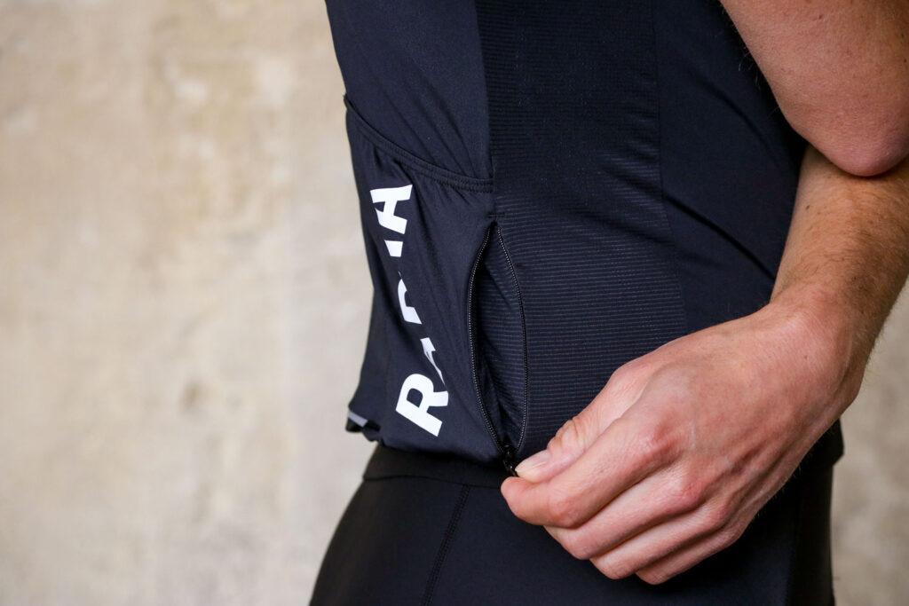 Rapha Pro Team Training Jersey – pocket zipped.jpg