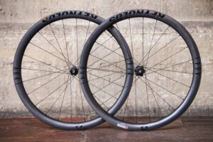 Reynolds AR 41 DB wheelset.jpg