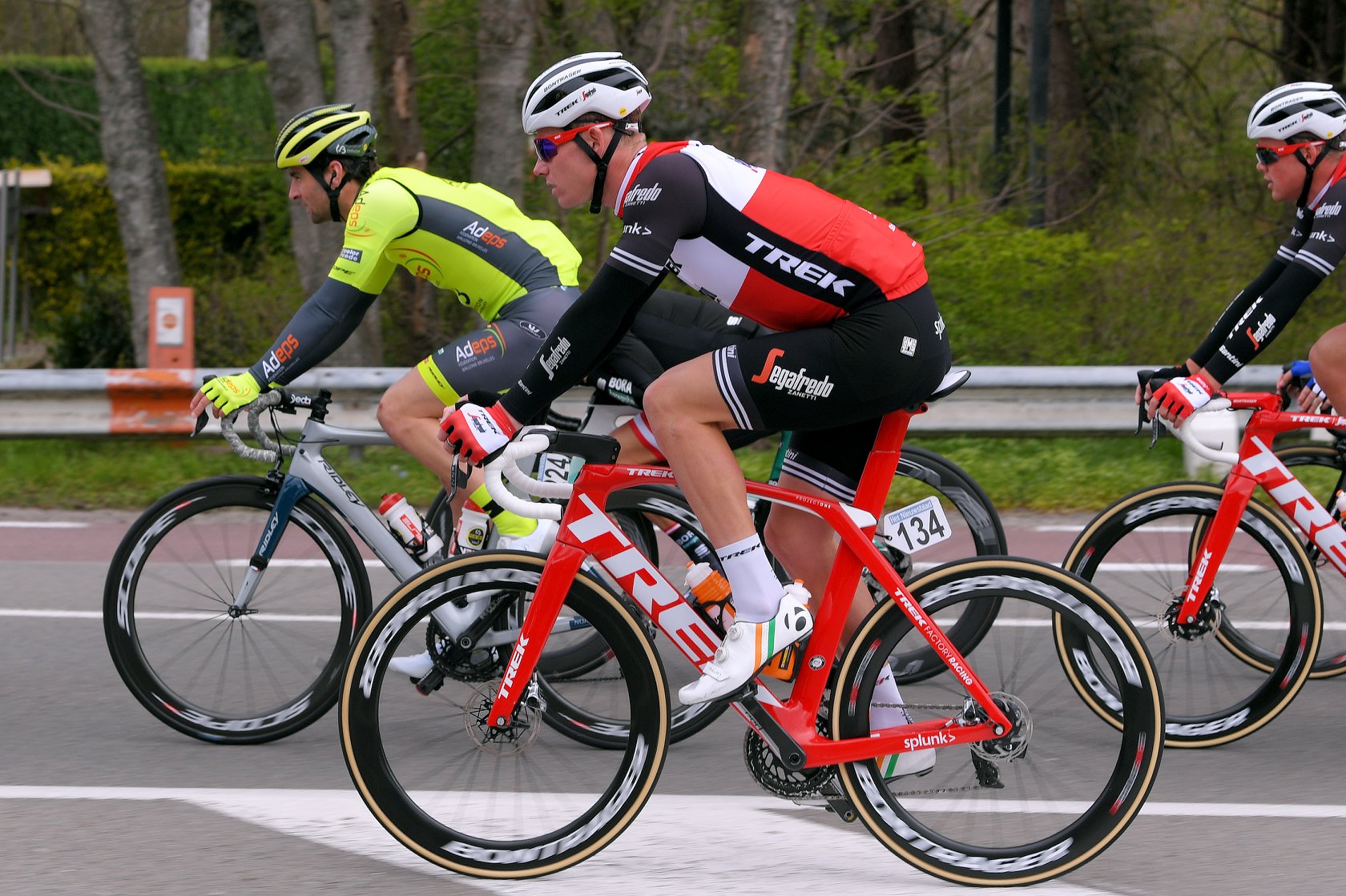 trek madone disc