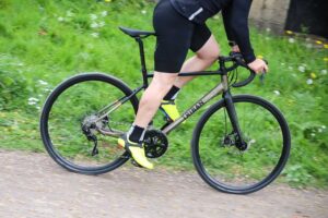 Triban RC520 Gravel - riding 1.jpg