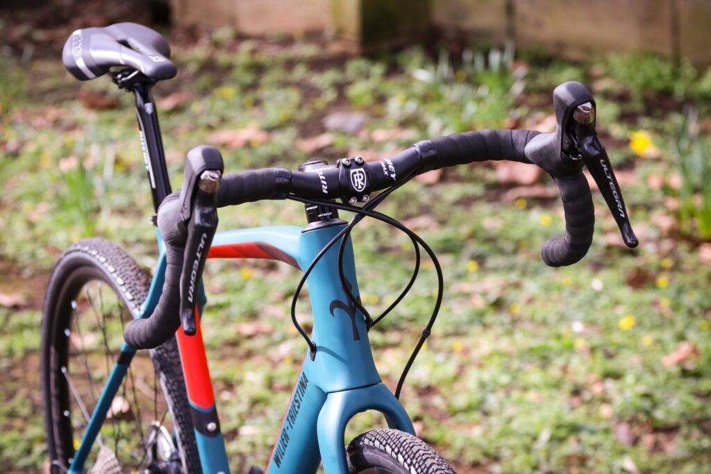 Wilier Jena – bars.jpg