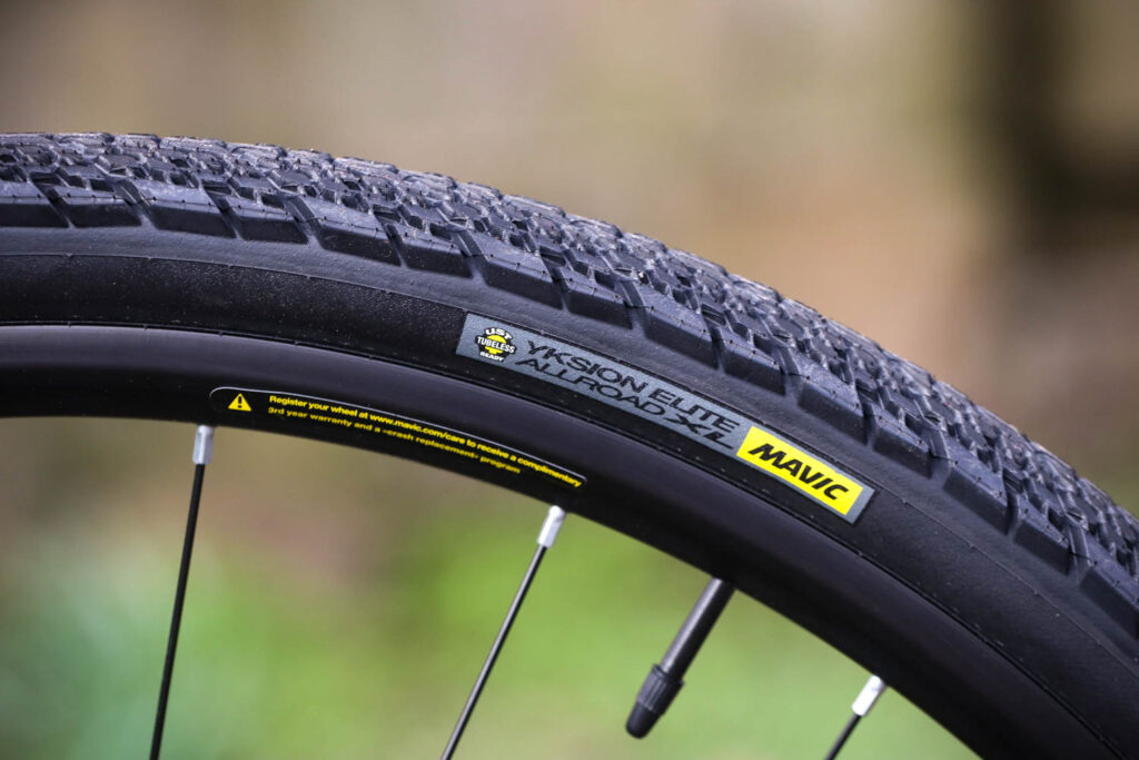 Wilier Jena – tyre.jpg