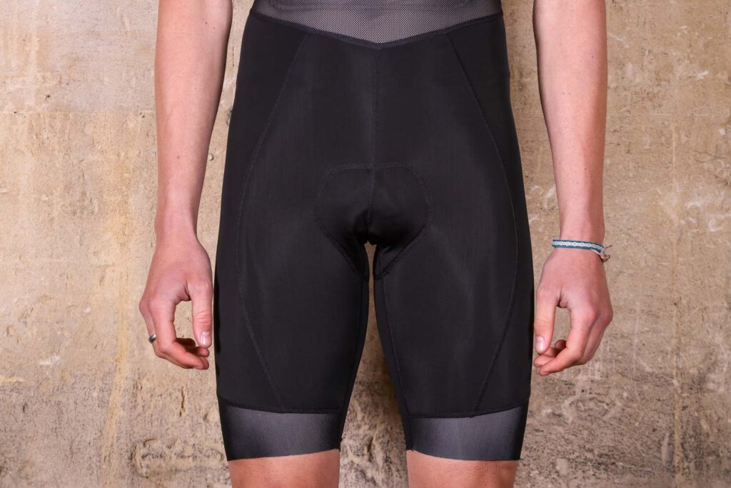 Altura Race Bib Short Black 2019 – front.jpg