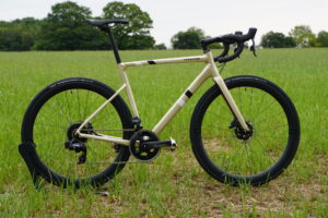 cannondale caad132.JPG
