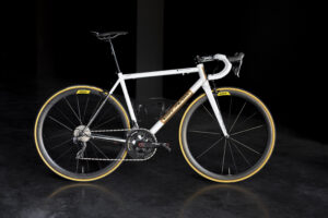 Oliver Naesen Eddy Merckx Corsa (0).jpg