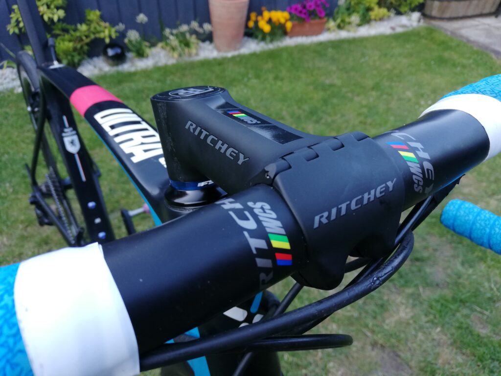 Ritchey_WCS_Chicane_Stem_Fitted_Front.jpg