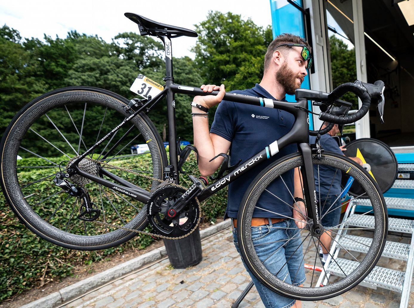 Tour de France 2019 AG2R Eddy Merckx bike