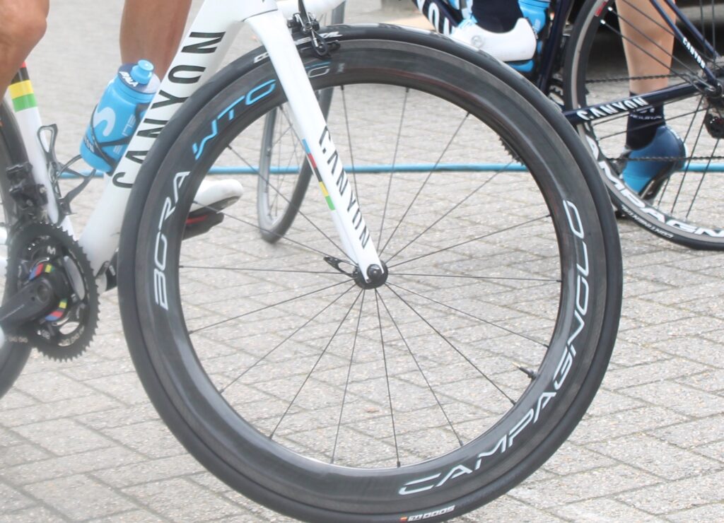 Tour de France 2019 Movistar Campag Bora WTO 40 – 1.jpg