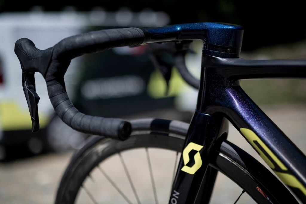 Tour de France 2019 Simon Yates Scott Addict RC – 4.jpg