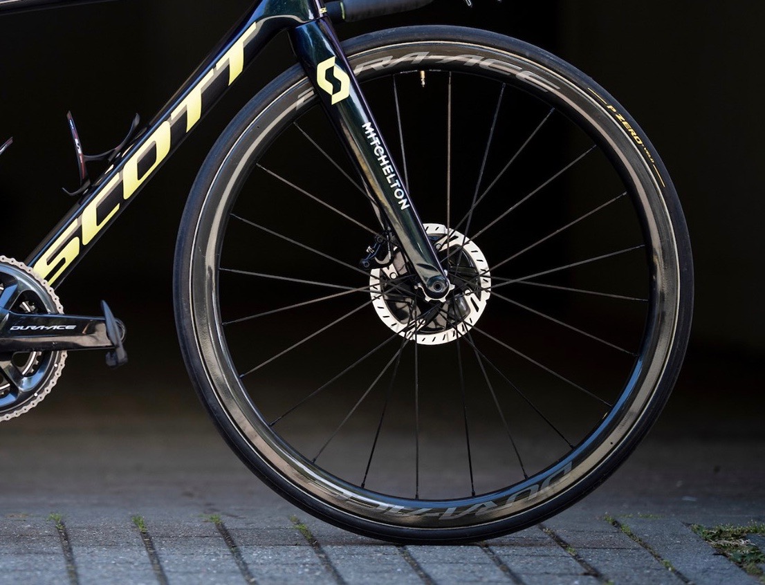 Tour de France 2019 Simon Yates Shimano Dura-Ace C40 – 1