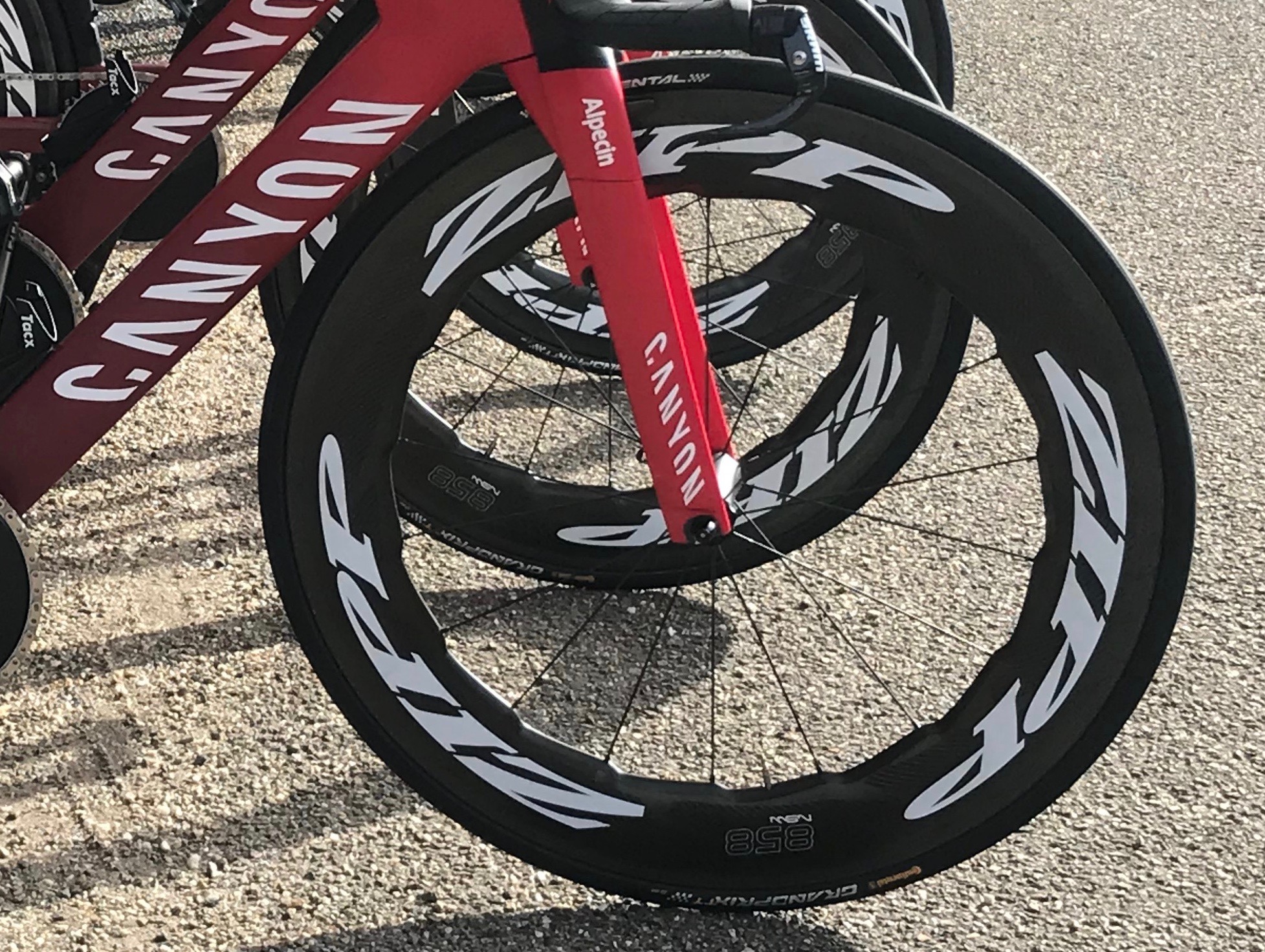 Tour de France 2019 Zipp 858 NSW front wheel – 1