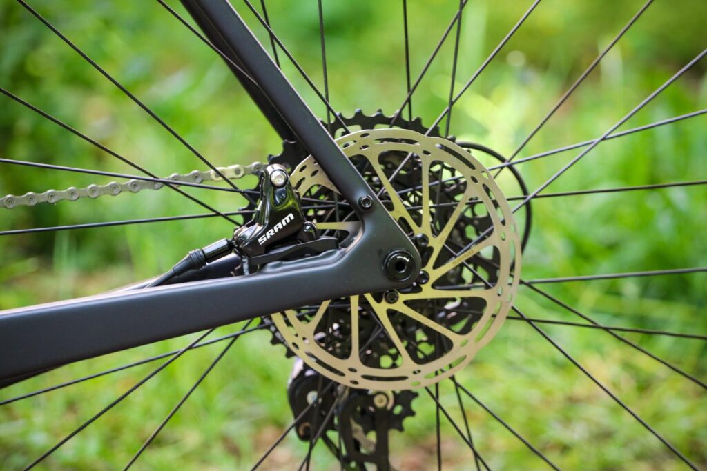 Vitus Substance CRX – rear disc brake.jpg