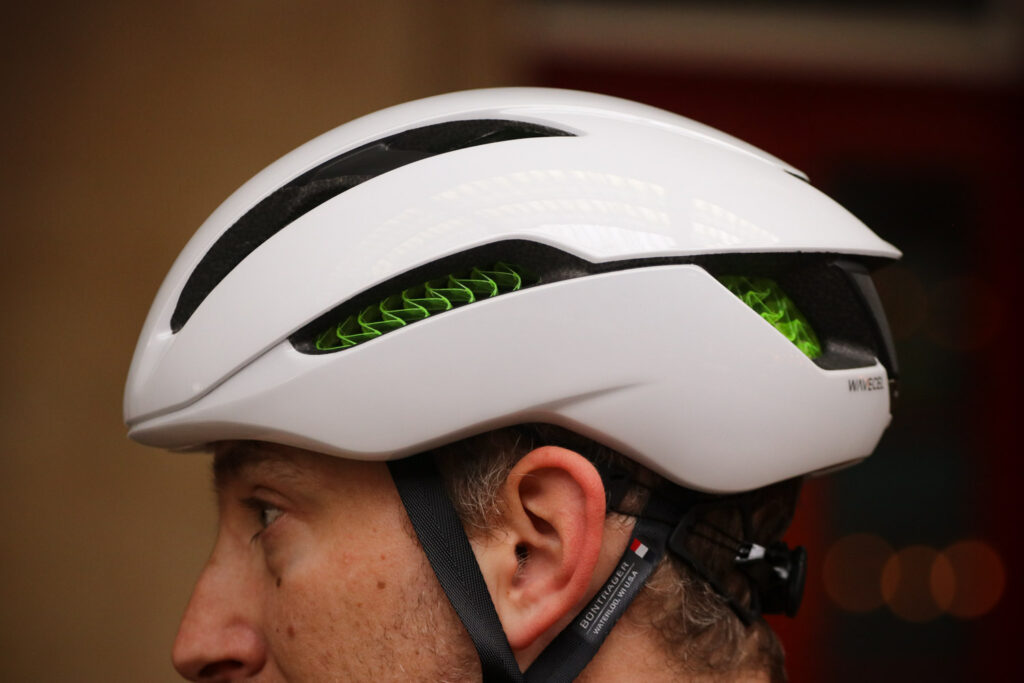 Bontrager XXX WaveCel helmet – side 3.jpg