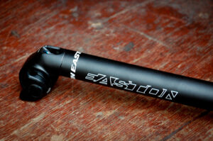 Easton EA90 Offset Seatpost - 1.jpg