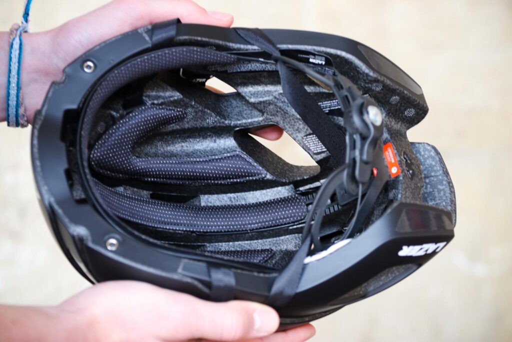 Lazer Bullet 2.0 MIPS Helmet – inside.jpg