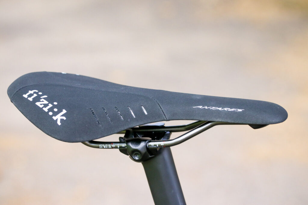 Ribble Endurance SL R Series Disc – saddle.jpg