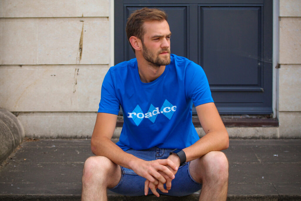 road.cc Classic logo tee Bright Blue 9.jpg