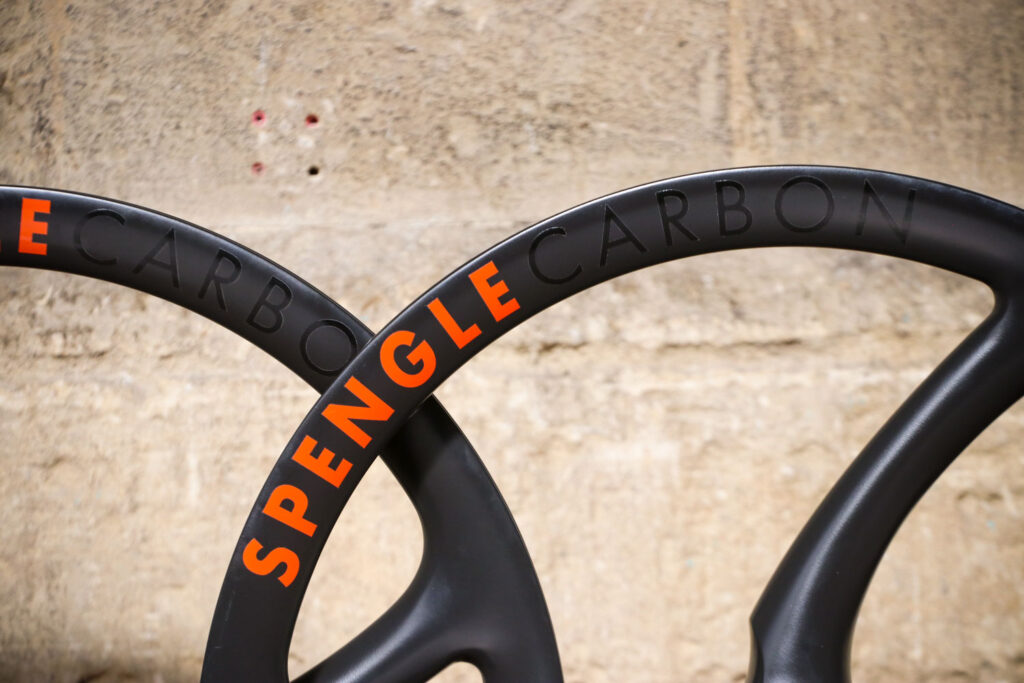 Spengle Naked Carbon wheelset – decals.jpg