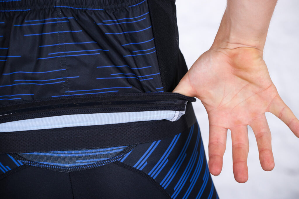 Primal Stirling Men’s Wind Vest – gripper.jpg