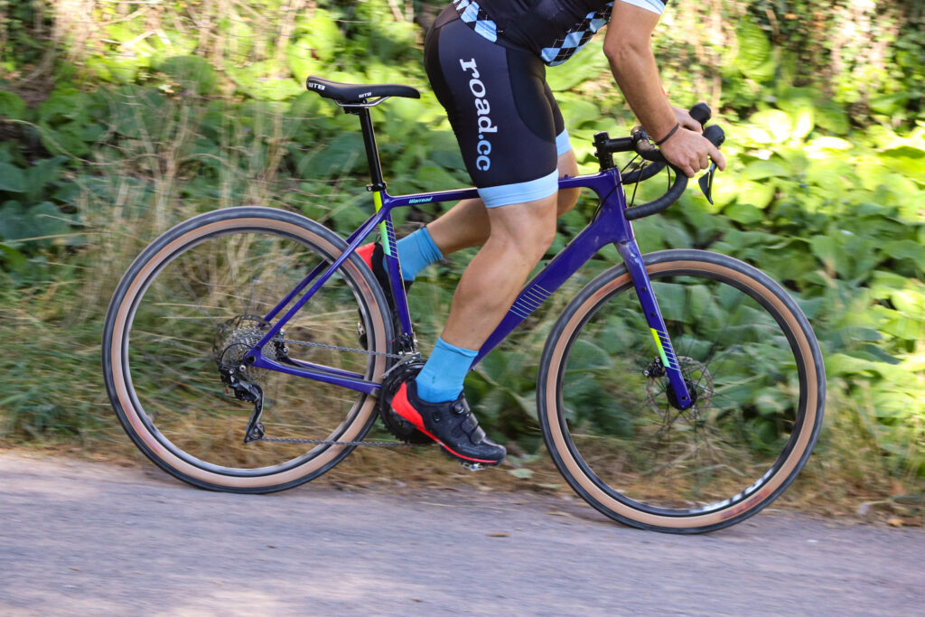 Salsa Warroad – riding 3.jpg