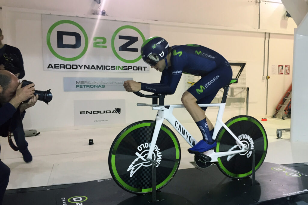 Alex Dowsett fine-tunes his Hour Record set up in the wind tunnel 010