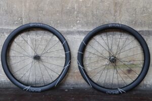 Hunt 48 Limitless Aero Disc wheels  &ndash; 1