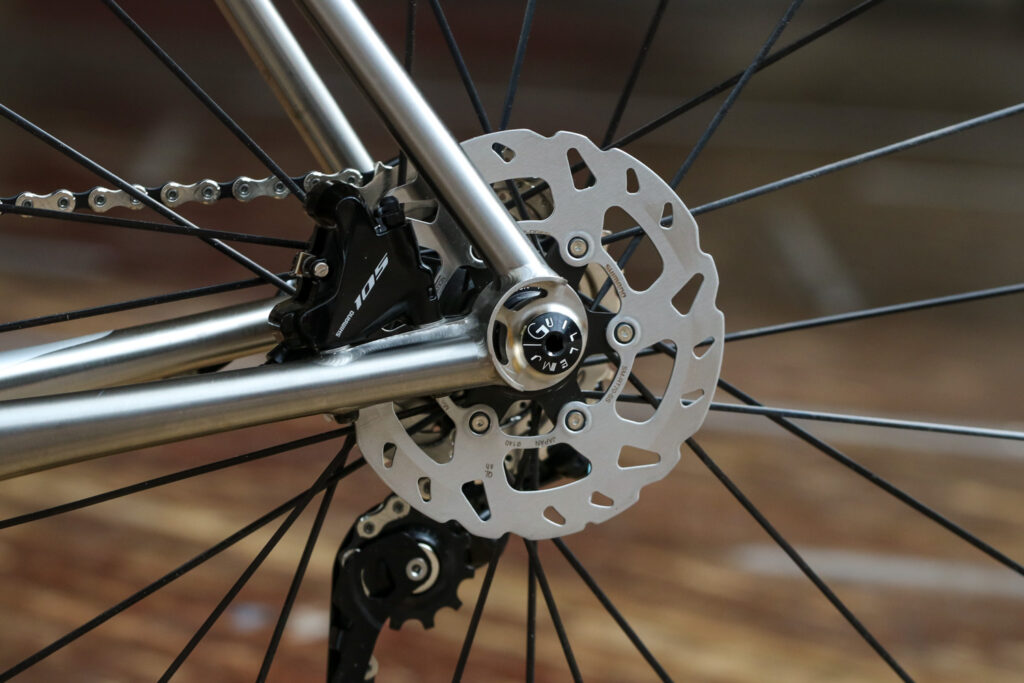 J Guillem Major – rear disc brake.jpg