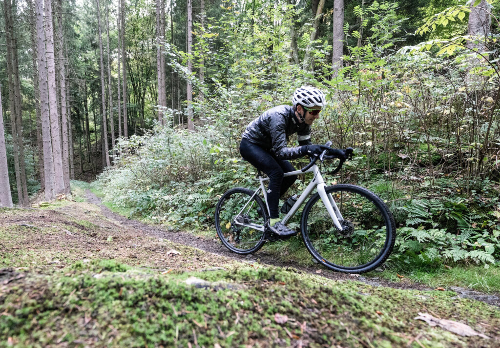 rapha shakedry riding pics Irmo Keizer2
