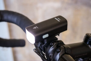 Raveman LR500S USB Rechargeable Curved Lens Front Light.jpg