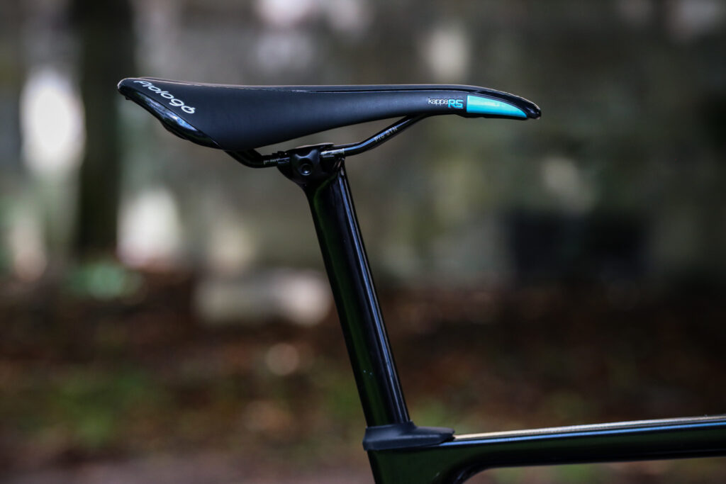 ribble-endurance-sl-saddle-and-post.jpg
