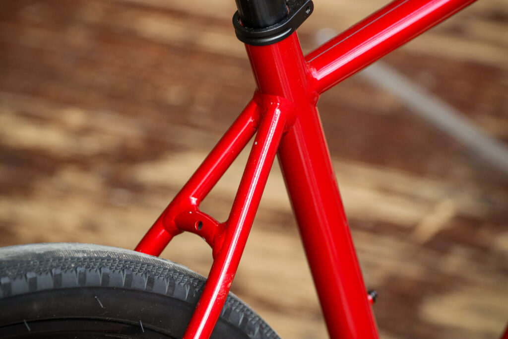 Saracen Levarg FB – seat stays.jpg