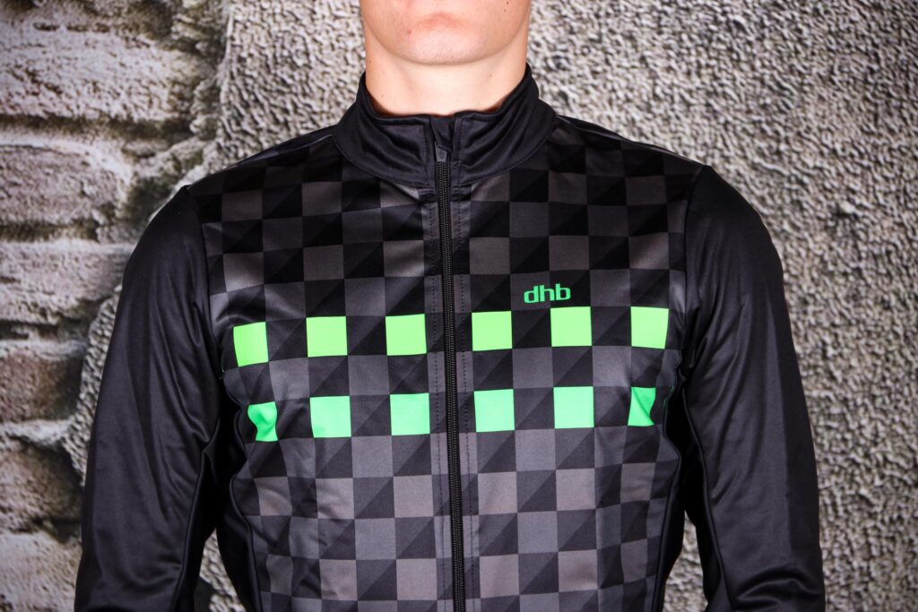 dhb Classic FLT Softshell Roubaix Jacket – chest.jpg