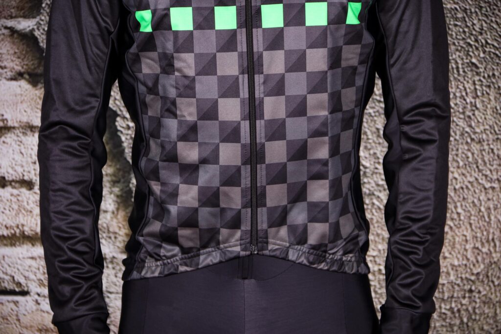 dhb Classic FLT Softshell Roubaix Jacket – hem.jpg