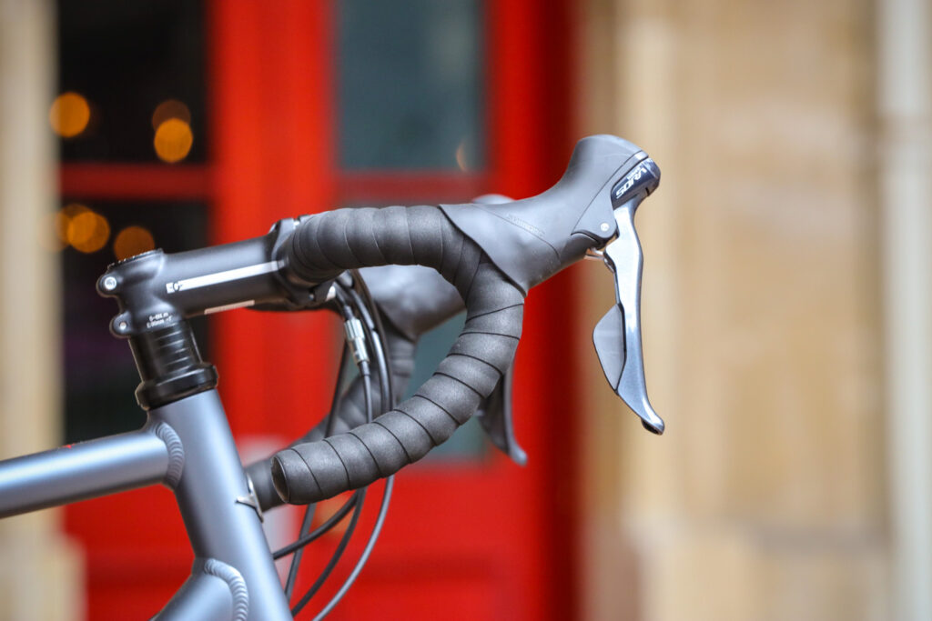 genesis-cda-20-bars-and-shifter.jpg