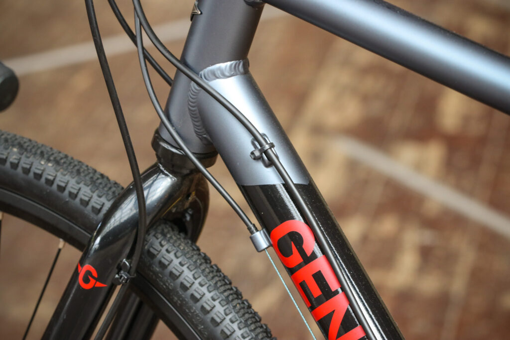 genesis-cda-20-cable-routing-2.jpg
