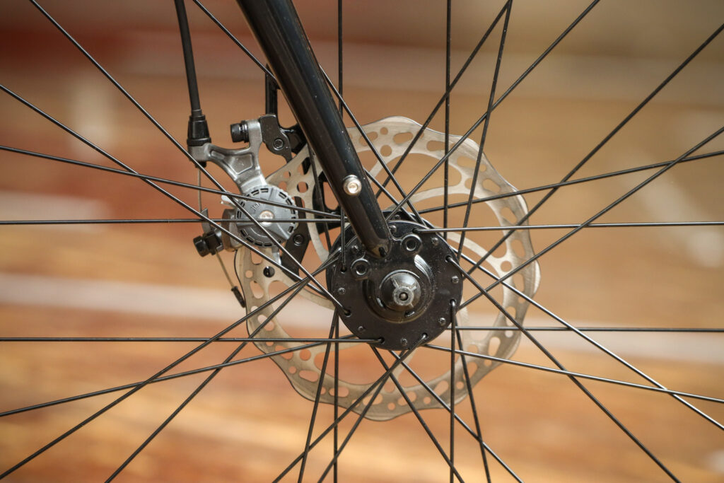 genesis-cda-20-fork-detail.jpg