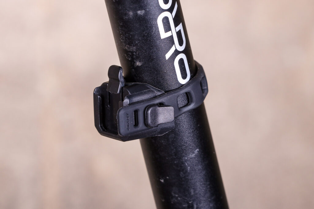 Giant Recon TL 100 – mount.jpg