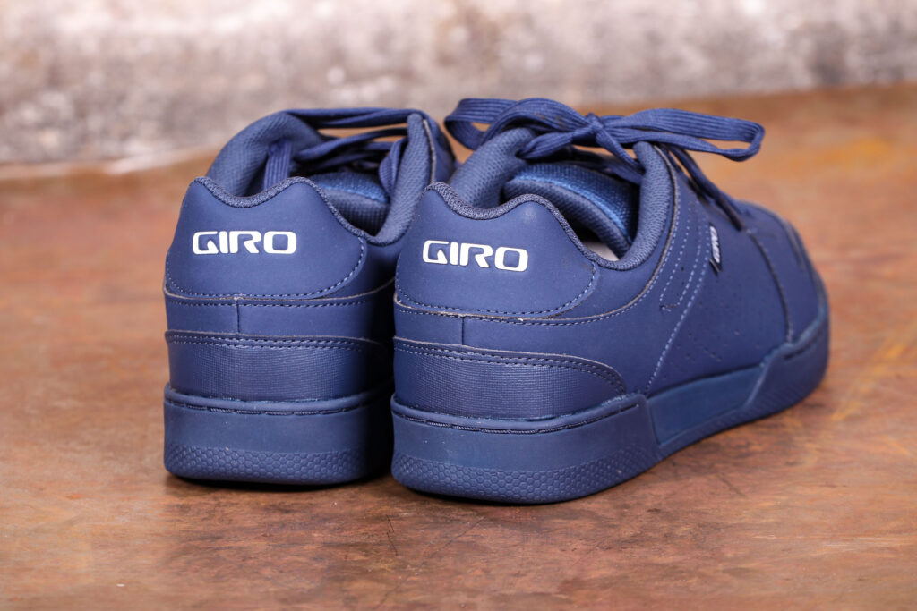 Giro Jacket II Flat MTB Shoe – heels.jpg