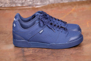 Giro Jacket II Flat MTB Shoe - side.jpg