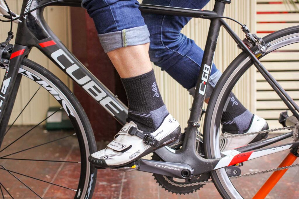 How to fit and remove cleats step 07