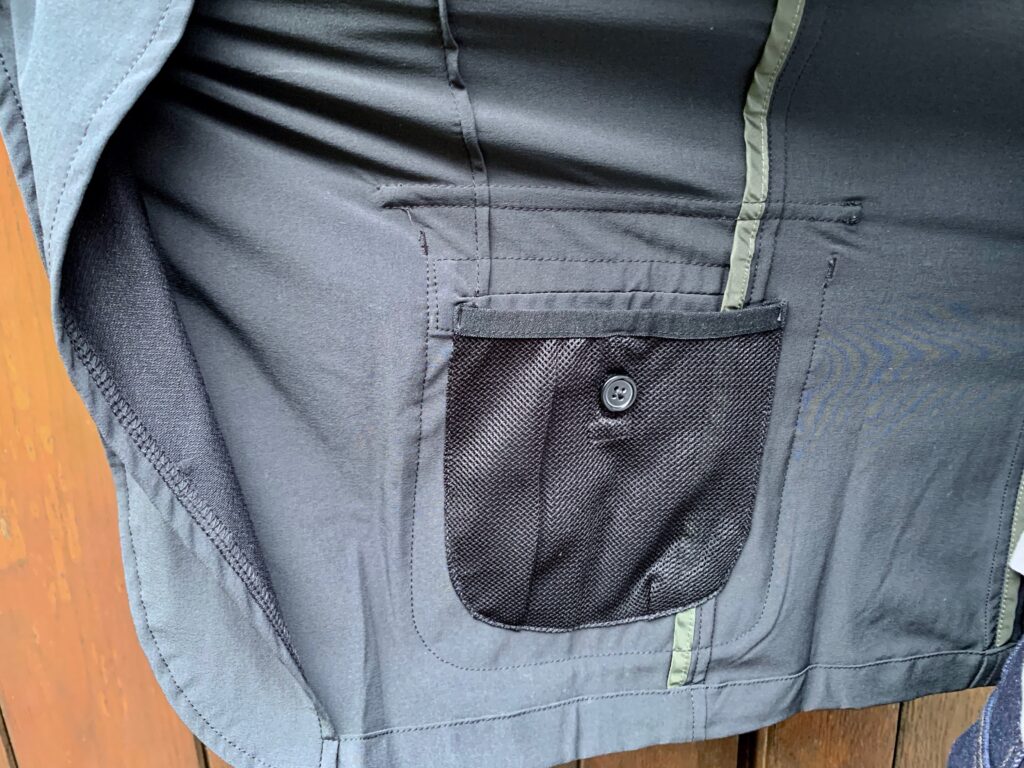 Howies Blazer lower mesh pocket.jpg