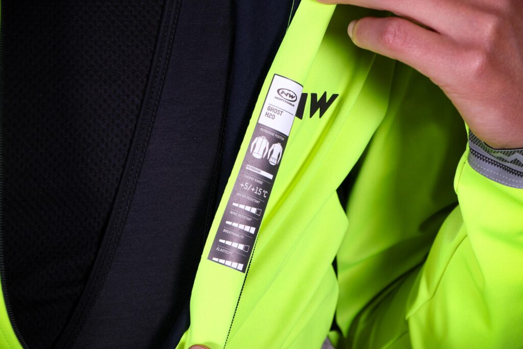 Northwave Ghost H2O Water Repellent Jacket – detail.jpg